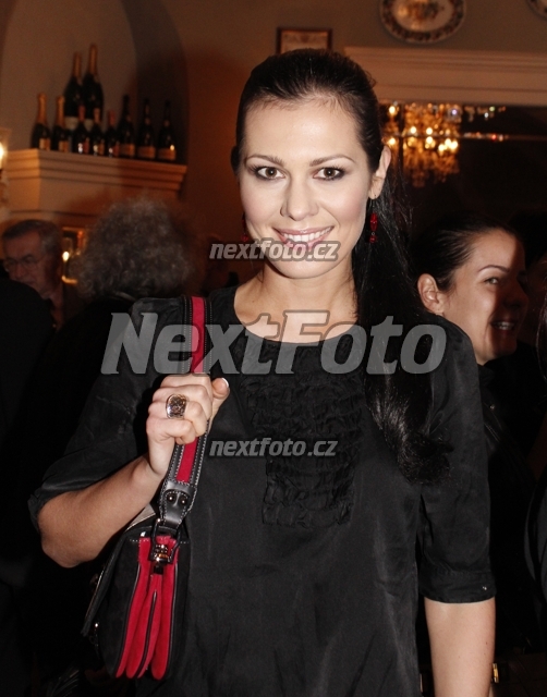 1346 Jana Dolezelova