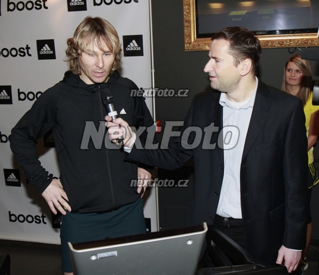 2122 Pavel Nedved Robert Zaruba