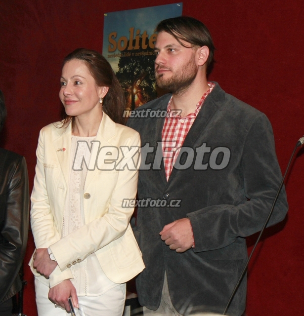 3332 Petr Svoboda Lucia Gaziova