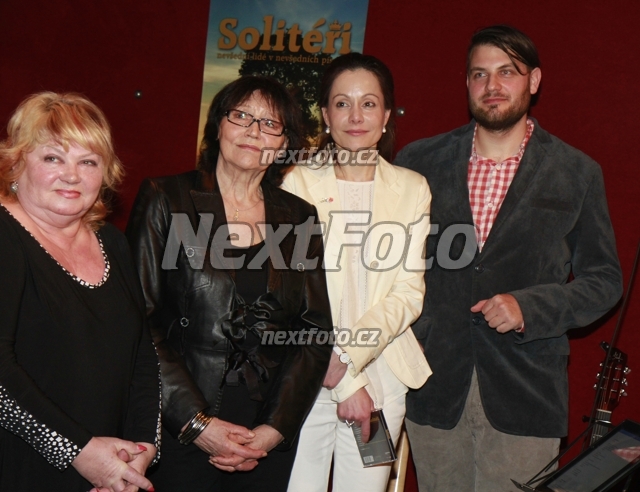 3338 Vera Spinarova Marta Kubisova Petr Svoboda Lucia Gaziova