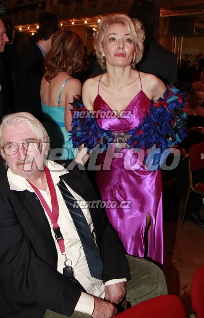 3973 Pavel Landovsky Veronika Zilkova