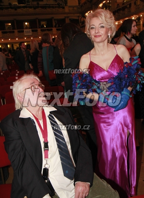 3976 Pavel Landovsky Veronika Zilkova