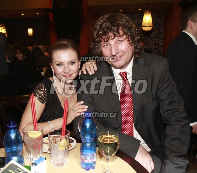 4175 Petr Malasek Dana Moravkova