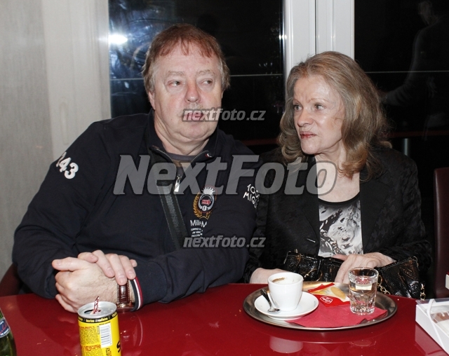 4416 Eva Pilarova Jan Kolomaznik