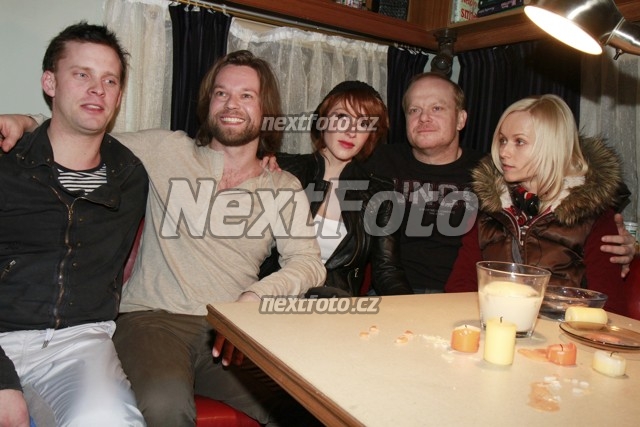 7007 Jakub Prachar Richard Krajco David Novotny Vica Kerekes Karin Babinska
