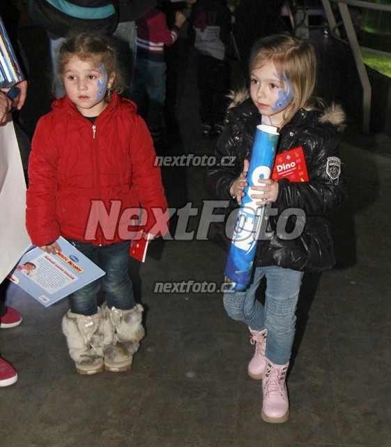 0236 Laura Rolins Homolova Charlotta Skallova