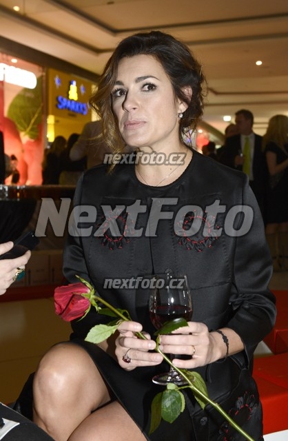 5593 Alena Seredova