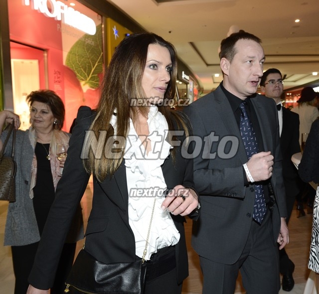 5655 Alice Bendova Michal Exner