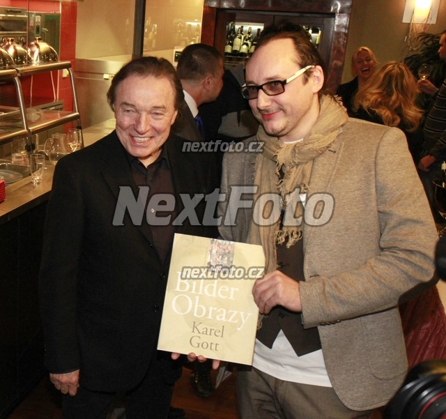 2892 Marian Vojtko Karel Gott