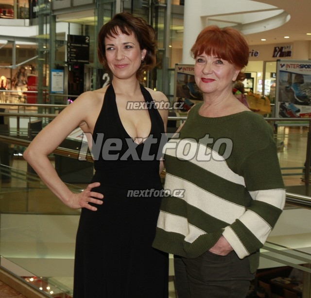 4433 Tereza Kostkova Carmen Mayerova