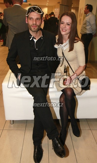 5209 Andrea Kerestesova Mikolas Ruzicka