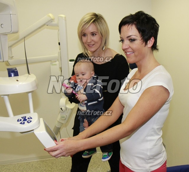 6028 Jovanka Skrceska Adam Vojtek