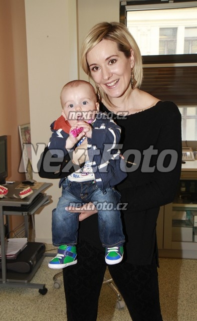 6037 Jovanka Skrceska Adam Vojtek