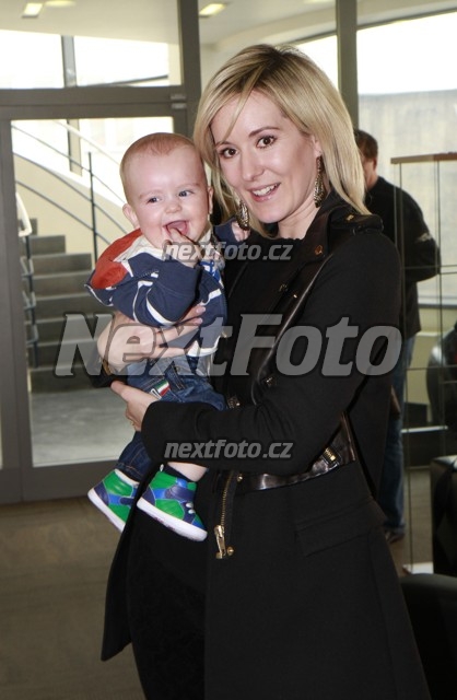 6054 Jovanka Skrceska Adam Vojtek