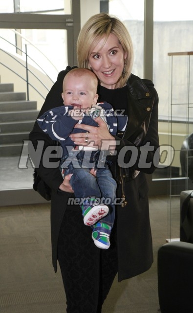 6055 Jovanka Skrceska Adam Vojtek