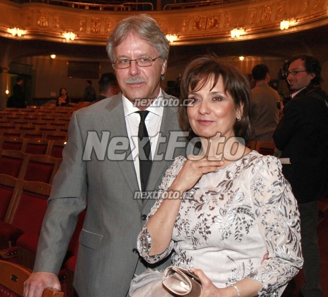 2196 Veronika Freimanova Vladimir Boucek