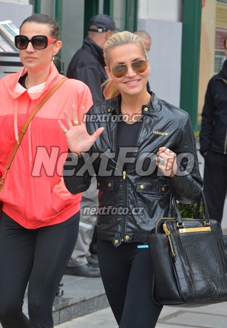 9923 Dara Rolins Eva Skallova