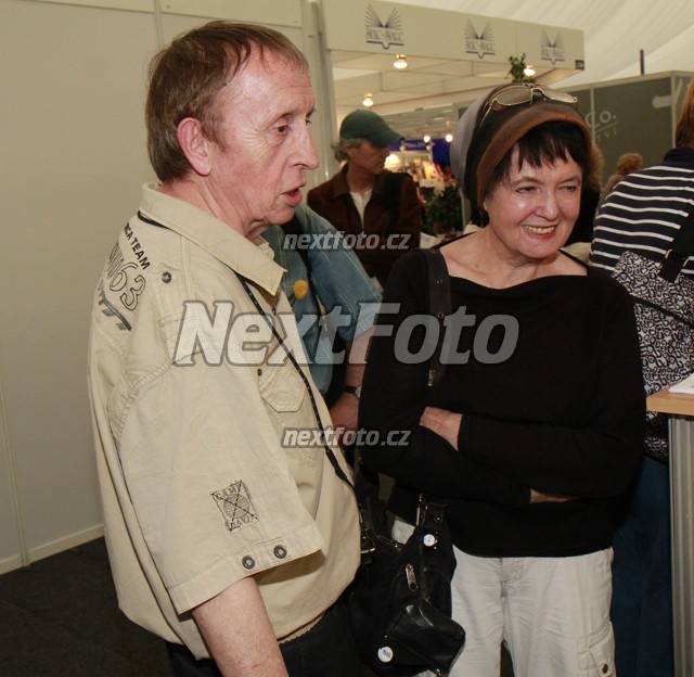 1284 Ivan Kraus Nadezda Munzarova