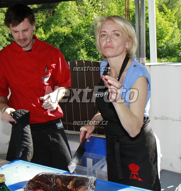 1895 Veronika Zilkova