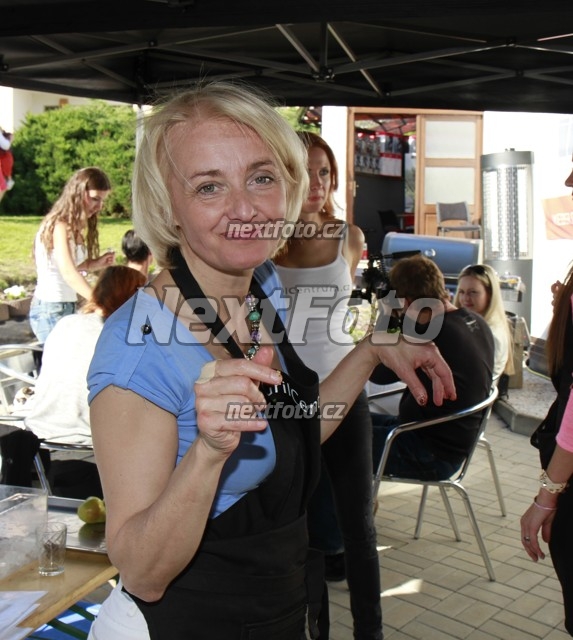 1897 Veronika Zilkova