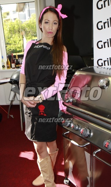 1907 Agata Hanychova Pracharova