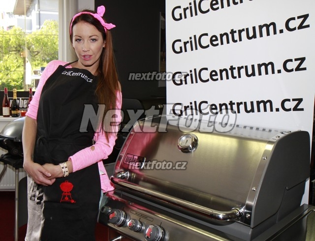 1908 Agata Hanychova Pracharova