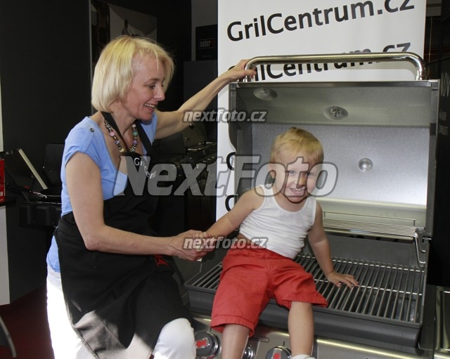 1919 Kryspin Dopita Veronika Zilkova