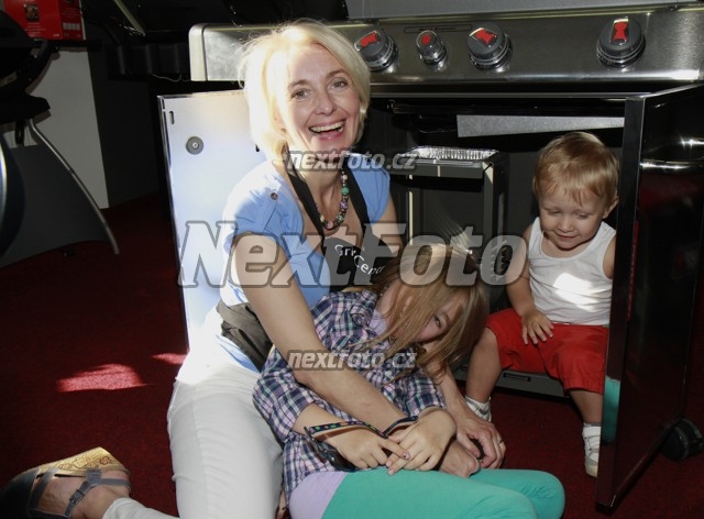 1932 Kryspin Dopita Veronika Zilkova Kordula Stropnicka