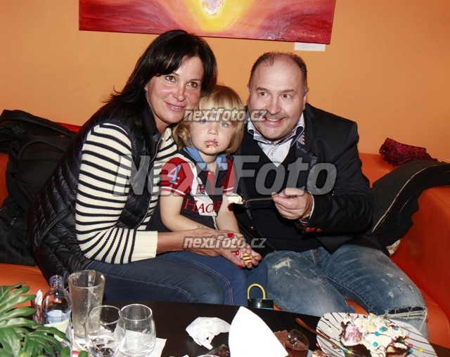 4281 Michal David Marcela Davidova Sebastian David