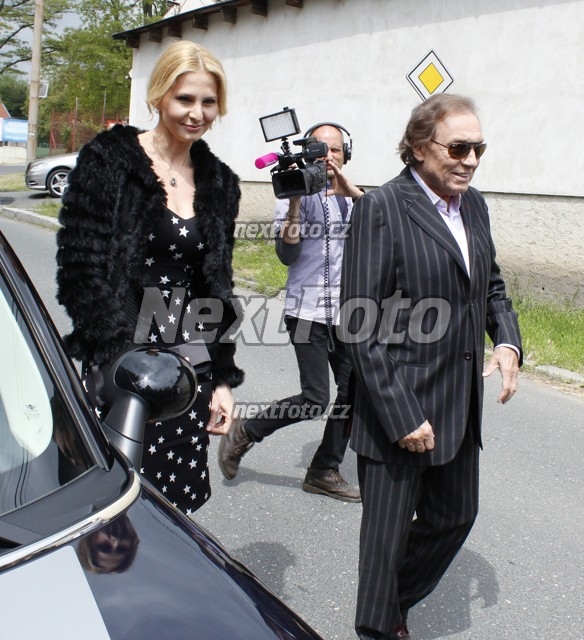 2553 Karel Gott Ivana Gottova