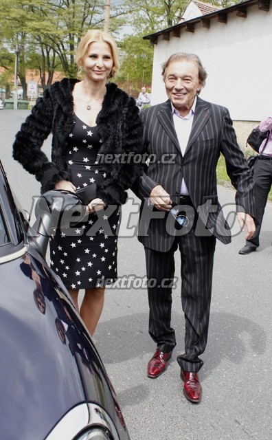 2563 Karel Gott Ivana Gottova