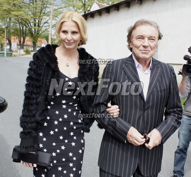 2581 Karel Gott Ivana Gottova