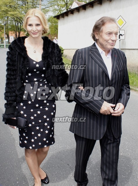 2588 Karel Gott Ivana Gottova