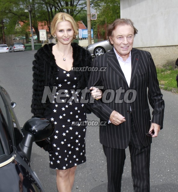 3725 Karel Gott Ivana Gottova