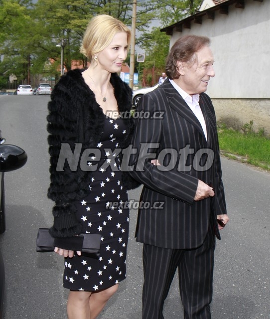 3743 Karel Gott Ivana Gottova