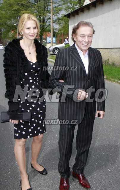 3744 Karel Gott Ivana Gottova