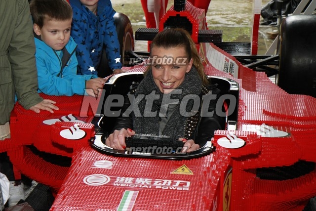 6418 Alice Bendova