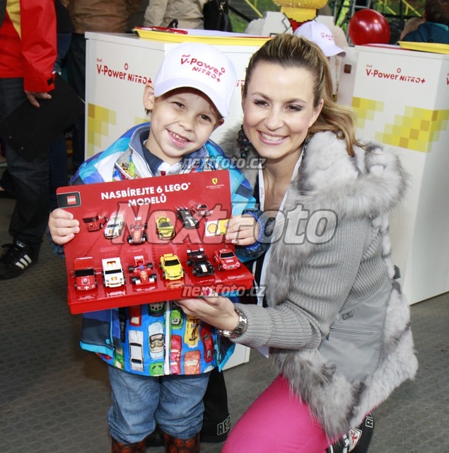 6438 Matej Mares Monika Maresova