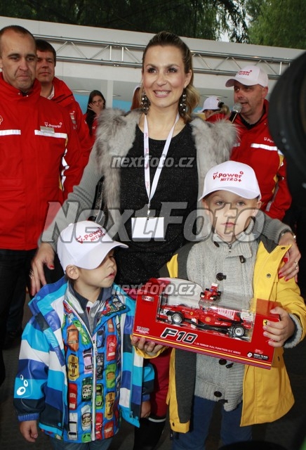 6500 Matej Mares Monika Maresova Jakub Mares