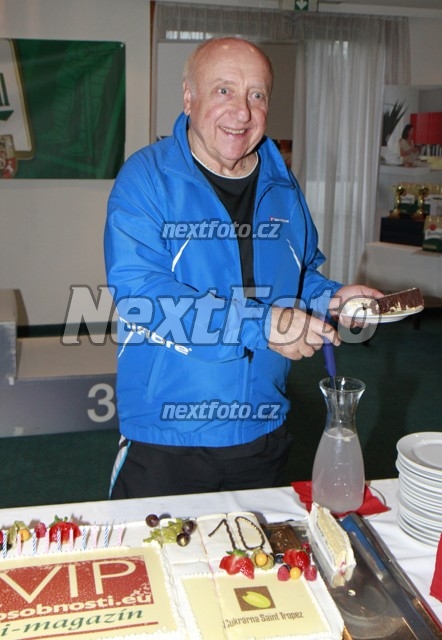 6839 Felix Slovacek