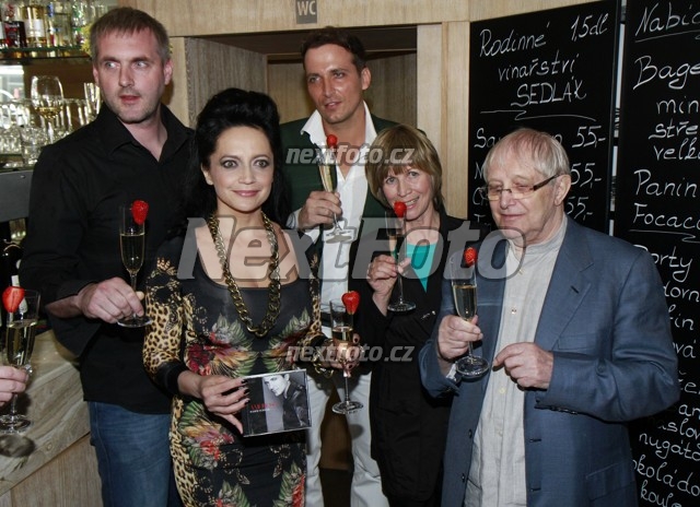 7559 Lucie Bila Jiri Suchy Jitka Molavcova Petr Makovicka Radim Schwab