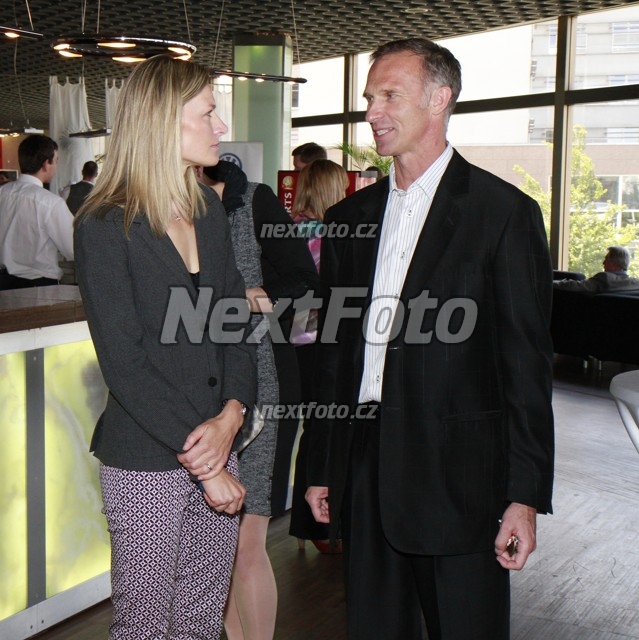 8847 Dominik Hasek