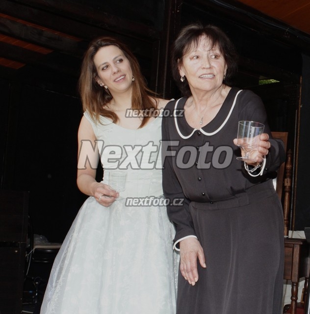6645 Marta Kubisova Aneta Langerova
