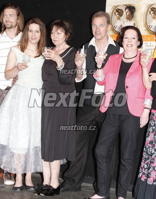6653 Petr Cadek Marta Kubisova Aneta Langerova Yvonne Prenosilova Milan Hein