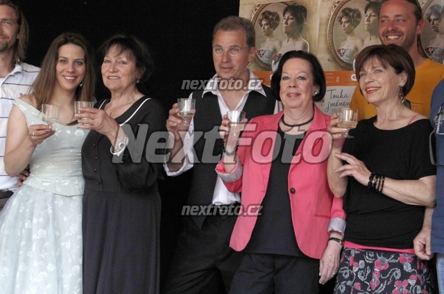6662 Marta Kubisova Marta Skarlandtova Aneta Langerova Yvonne Prenosilova Milan Hein