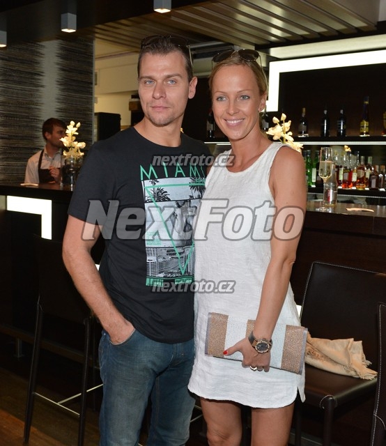 3630 Zuzana Belohorcova Vlasta Hajek