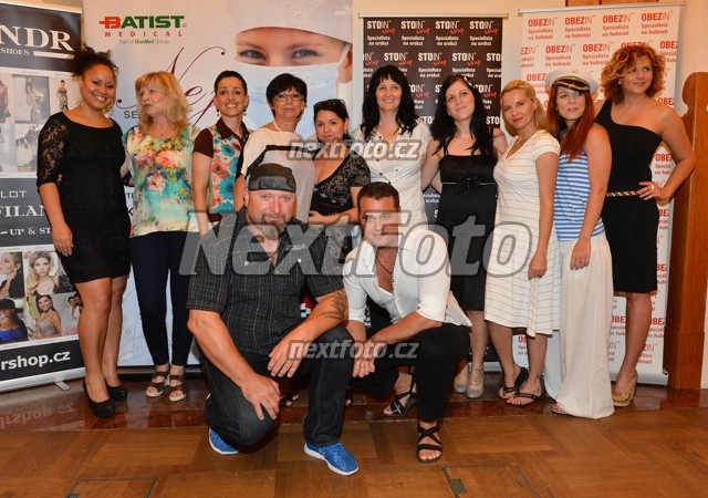 5494 Michaela Noskova Jiri Zonyga Madalena Joao Katerina Kristelova Stepanka Decastelo Magda Mala