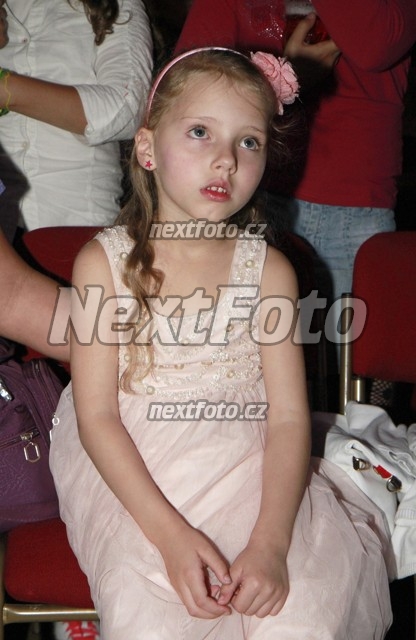 2295 Nella Sofie Gottova