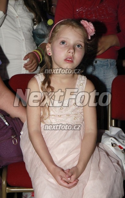 2297 Nella Sofie Gottova