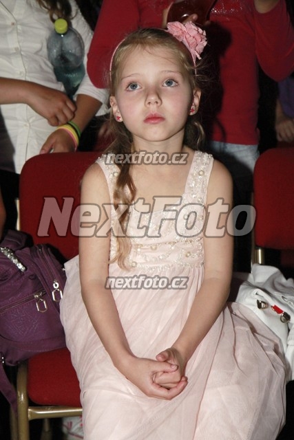 2301 Nella Sofie Gottova